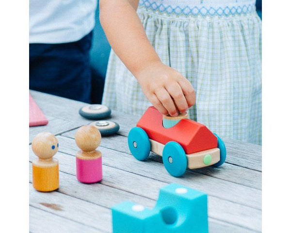 Tegu Magnetic Racer (Poppy Red)