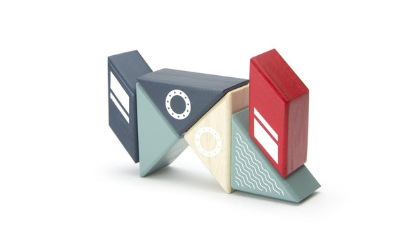 Tegu Travel Pals Tugboat
