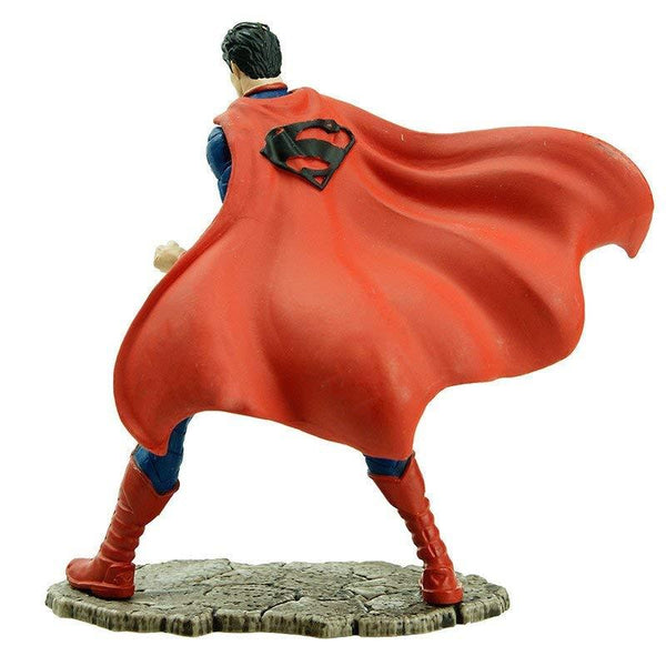 DC Superman Fighting Figurine