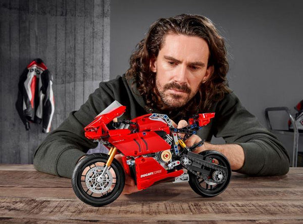 Lego Technic Ducati Panigale V4 - 42107