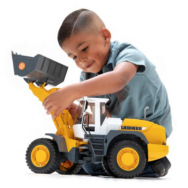 Bruder Articulated Road Loader Truck L574 - 2430