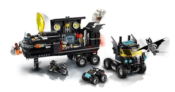 Lego DC Super Heroes Batman Mobile Bat Base - 76160