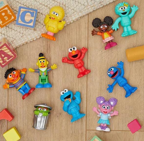 Sesame Street Neighborhood Friends Deluxe Pack