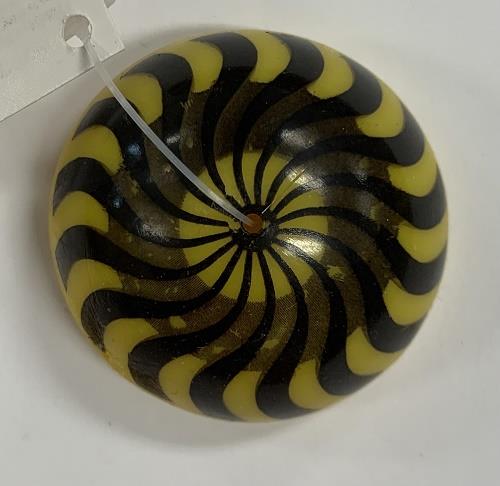 Geometric Dome Poppers (Yellow Swirl)