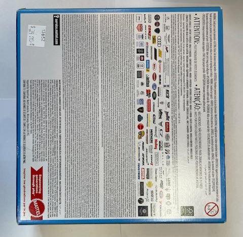Hot Wheels 8 Toy Cars & Trucks 1:64 Scale