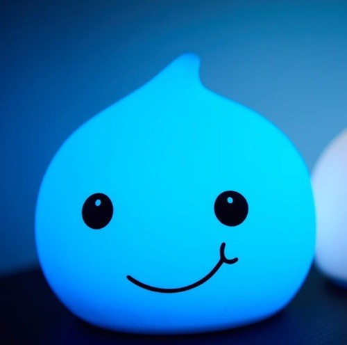 Around the Crib Mallow Night Light Droppy Veilleuse