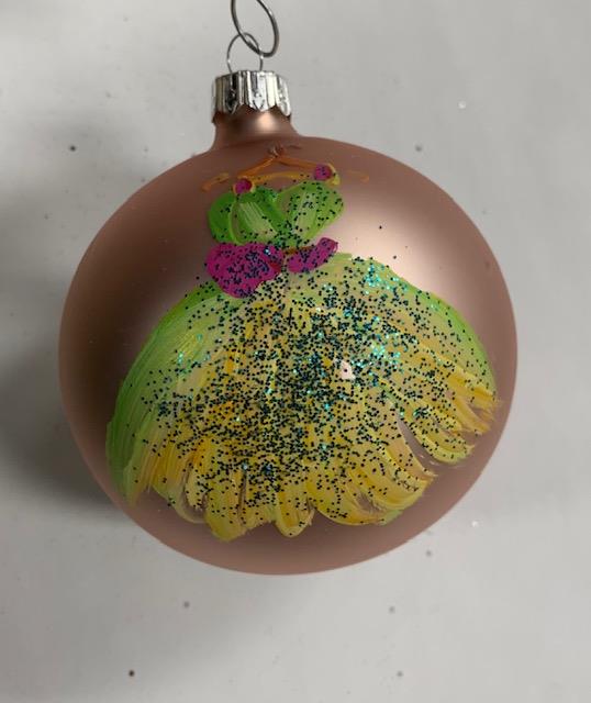 Ornament by Katerina Mertikas - Dresses (Pink Ornament) / Ornement de Katerina Mertikas - Robes (Ornement rose)