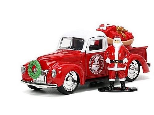 Die Cast Mr Santa Claus 1941 Ford