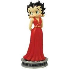 Betty Boop Red Carpet Statue Figurine / Figurine Betty Boop sur tapis rouge