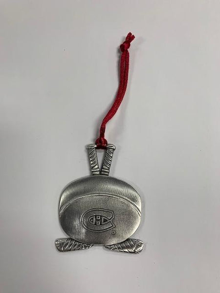 Hockey Puck with Sticks Ornament de hockey rondelle avec batons