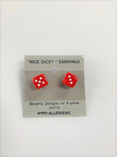 Red Dice Earrings / Boucles d'oreilles dés rouges