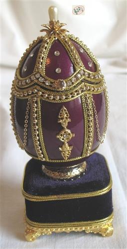 Goose Egg Jewelry Box with Music