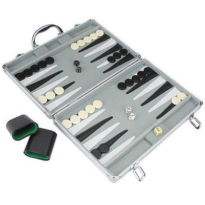 Backgammon Set Metallic Case /  Jeu de Backgammon dans un Coffret métallique