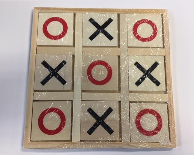 CLS Imports Wooden Tic Tac Toe / Jeu de morpion en bois