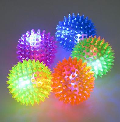 Spiky Sensory Squeaky Light-Up Ball (Green)