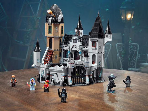 Lego Hidden Side Mystery Castle - 70437