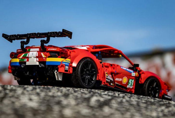 Lego Technic Ferrari 488 GTE AF Corse #51 - 42125 - Jouets LOL Toys