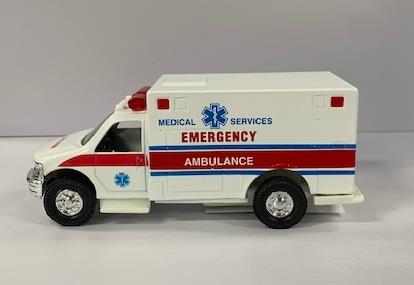 Die Cast Ambulance Pull Back (White/Red/Blue)