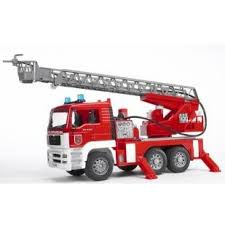 Bruder MAN Fire Engine with Water Pump - Jouets LOL Toys