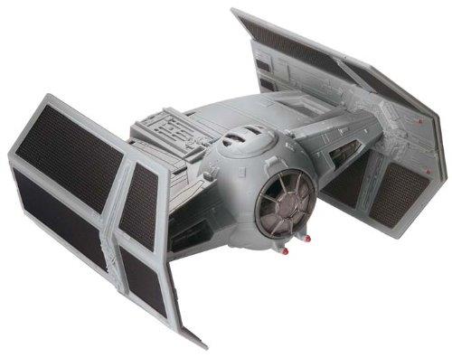 Star Wars Revell Darth Vader's Tie Fighter Model - Jouets LOL Toys